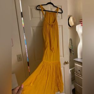 Banana Republic. Fino Ramie Dress. Yellow ( Marigold ) Size M.